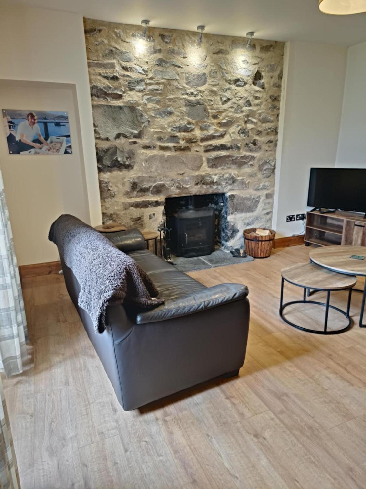 Cliff Cottage Кайл ъф Лохалш Екстериор снимка